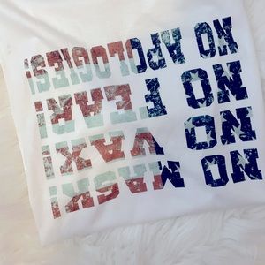 NWT OOPS T-SHIRT size medium